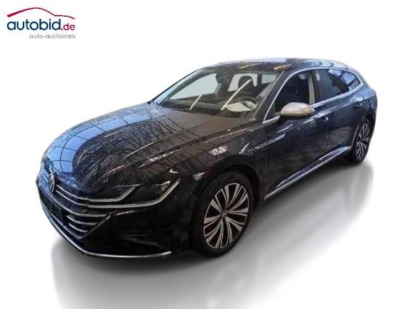 Pogled od napred levo