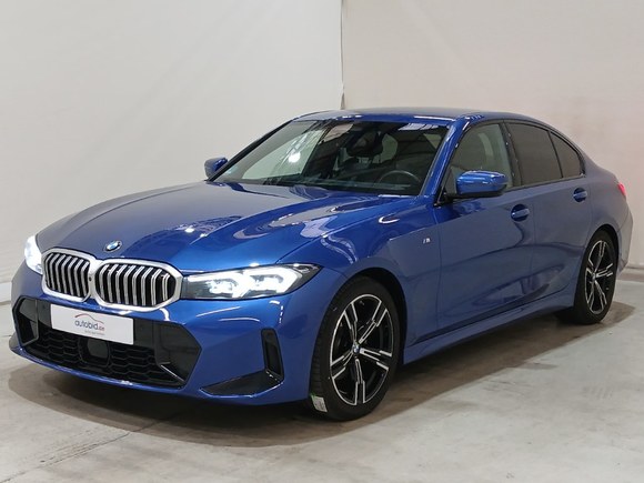 Pogled od napred levo