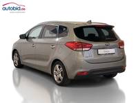 Vaade tagant vasakult