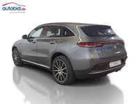 Vaade tagant vasakult