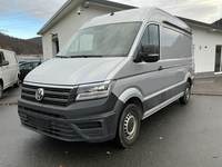 Vaizdas iš priekio kairės