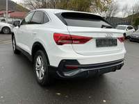 Vaizdas iš galo kairės