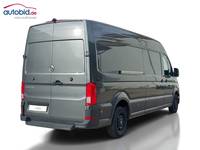 Pogled od pozadi desno