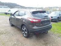 Pogled od pozadi levo