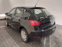 Vaade tagant vasakult