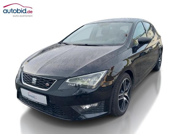 Pogled od napred levo