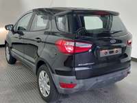 Pogled od pozadi levo