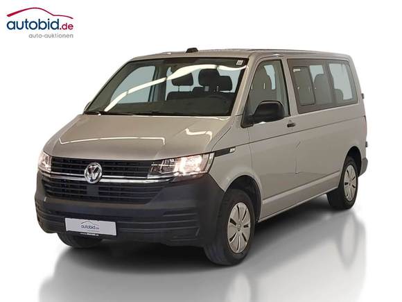 Pogled od napred levo