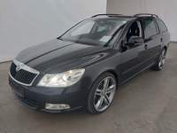 Vue de l’avant gauche