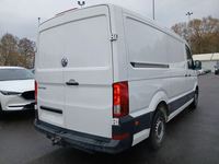 Vaizdas iš galo dešinės