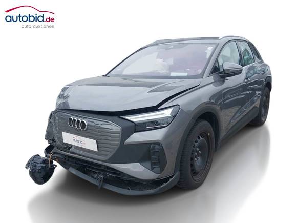 Skats no kreisās puses priekšā