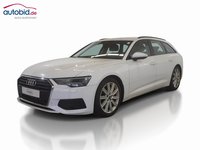 Skats no kreisās puses priekšā