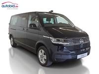 Skats no labās puses priekšā