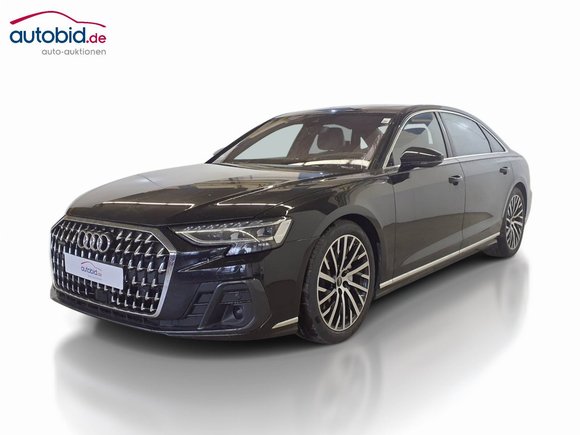 Skats no kreisās puses priekšā