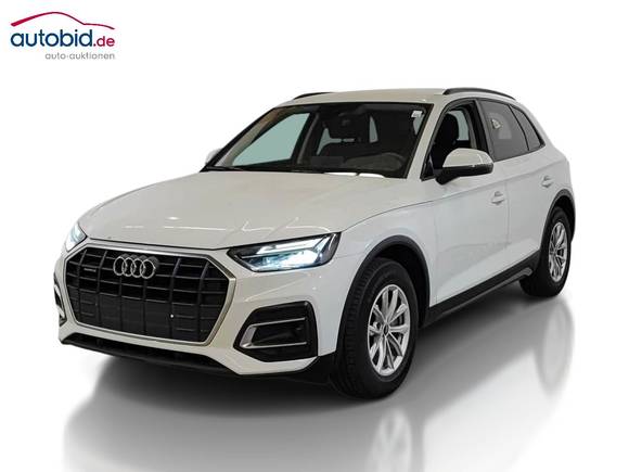 Skats no kreisās puses priekšā