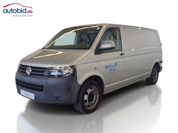 Skats no kreisās puses priekšā