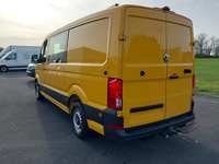 Pogled od pozadi levo