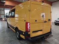 Pogled od pozadi levo