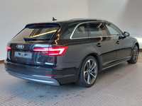 Pogled od pozadi desno