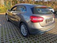 Vista posteriore sinistra