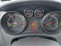 Pogled na kombinovani instrument