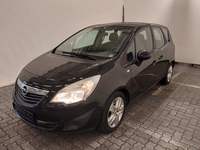 Pogled od napred levo