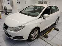 Skats no kreisās puses priekšā