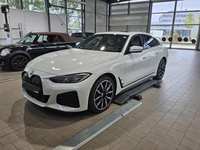 Skats no kreisās puses priekšā