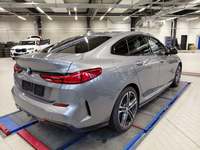 Skats no labās puses aizmugurē