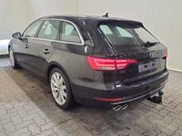 Vaade tagant vasakult