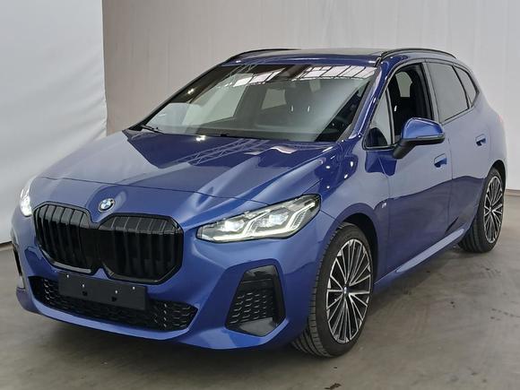 Vue de l’avant gauche