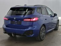 Vue de l’arrière droit