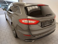 Widok z tyłu po stronie lewej