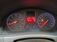 Pohled na přístrojovou desku