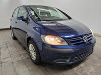 Náhled zpředu zprava