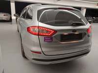 Vaade tagant vasakult