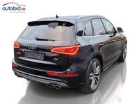 Skats no labās puses aizmugurē