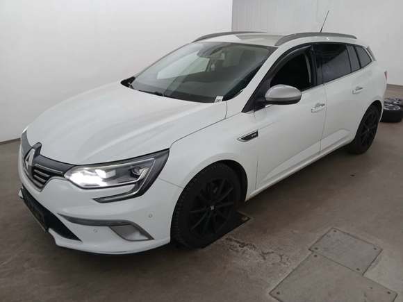 Vue de l’avant gauche