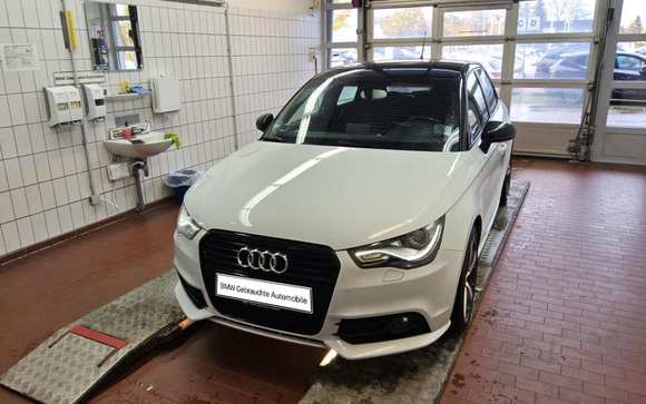 Náhled zpředu zleva