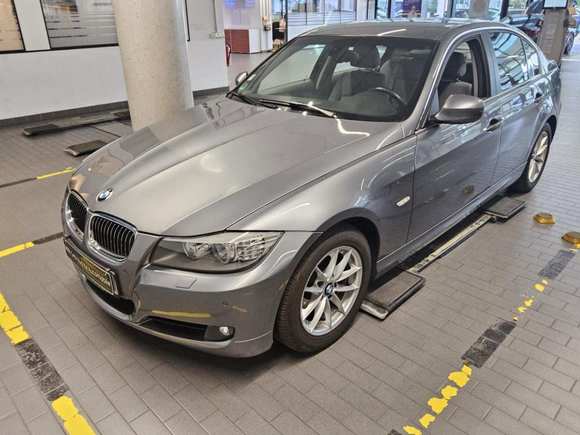 Náhled zpředu zleva