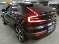 Vue de l’arrière gauche