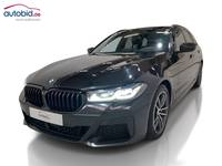 Skats no kreisās puses priekšā