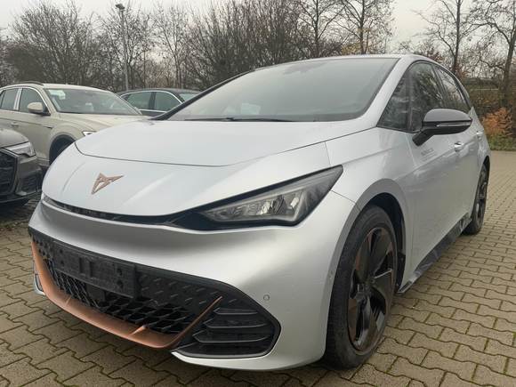 Vaizdas iš priekio kairės