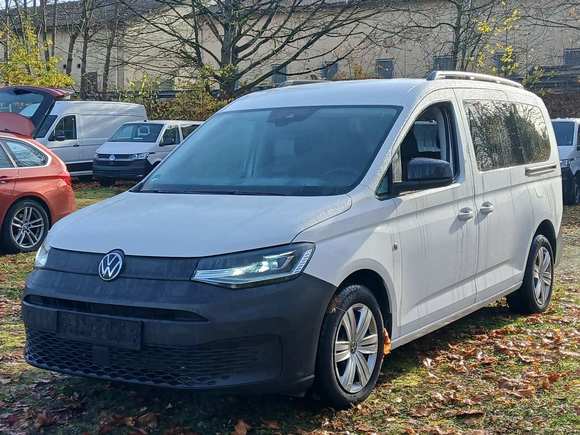 Vaizdas iš priekio kairės