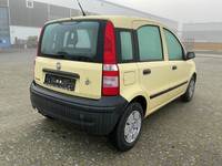 Vaizdas iš galo dešinės