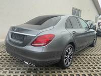 Vaizdas iš galo dešinės