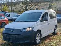 Vaizdas iš priekio kairės