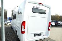 Vaizdas iš galo kairės