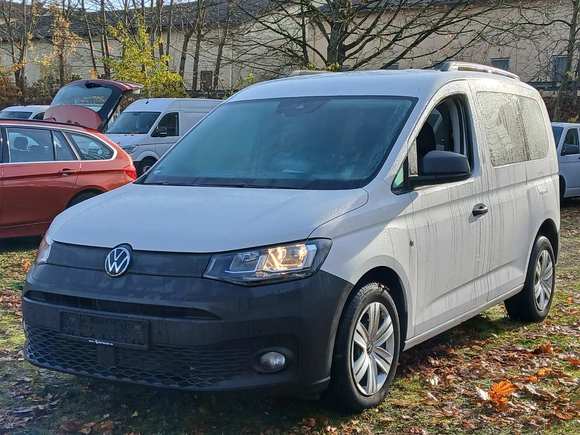 Vaizdas iš priekio kairės