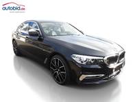 Skats no labās puses priekšā